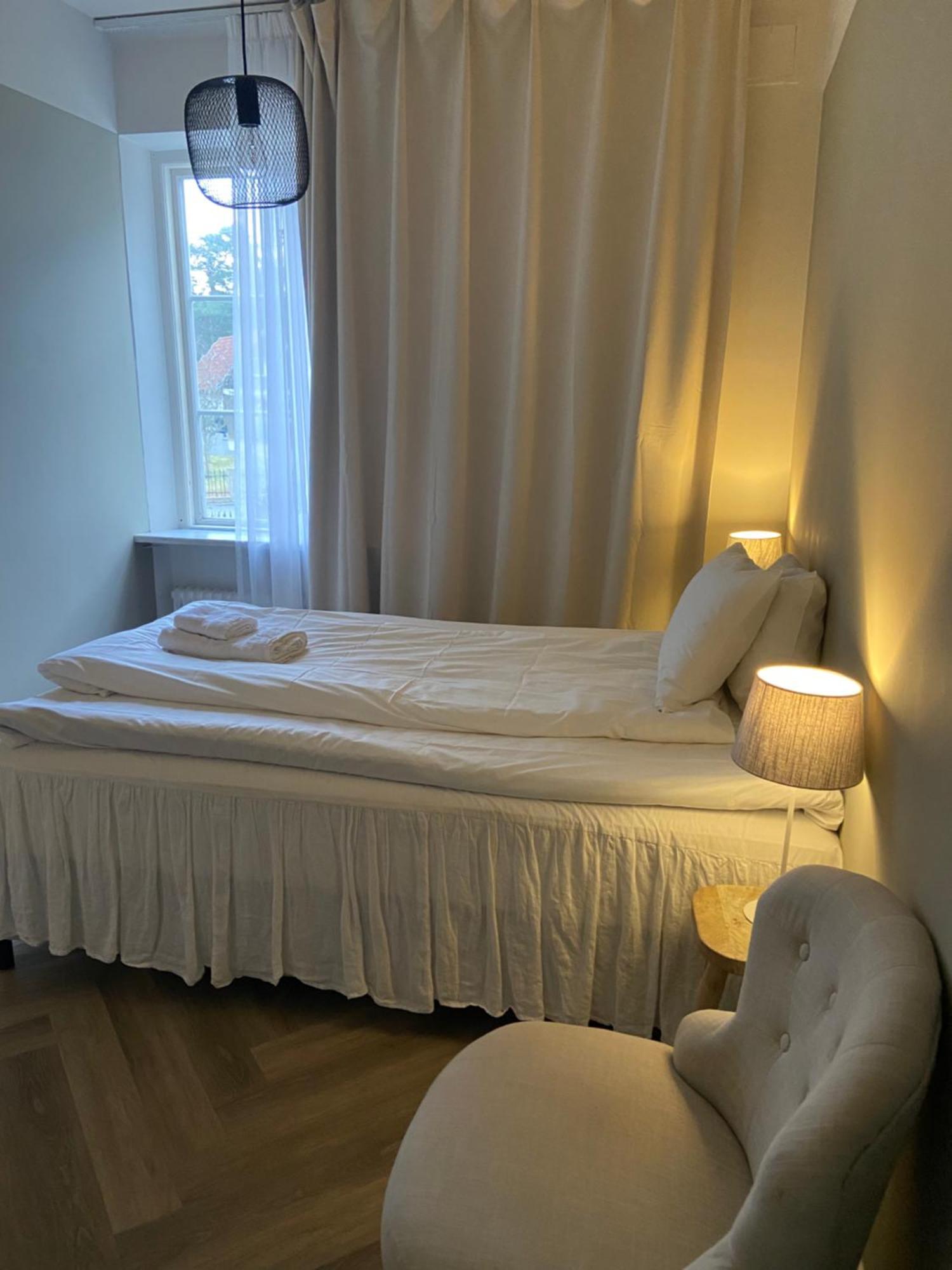 Our House Bed & Breakfast Истад Екстериор снимка